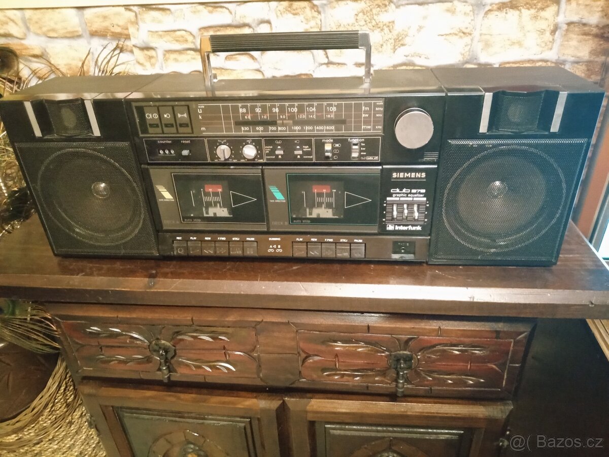 Retro radiomagnetofon - 4