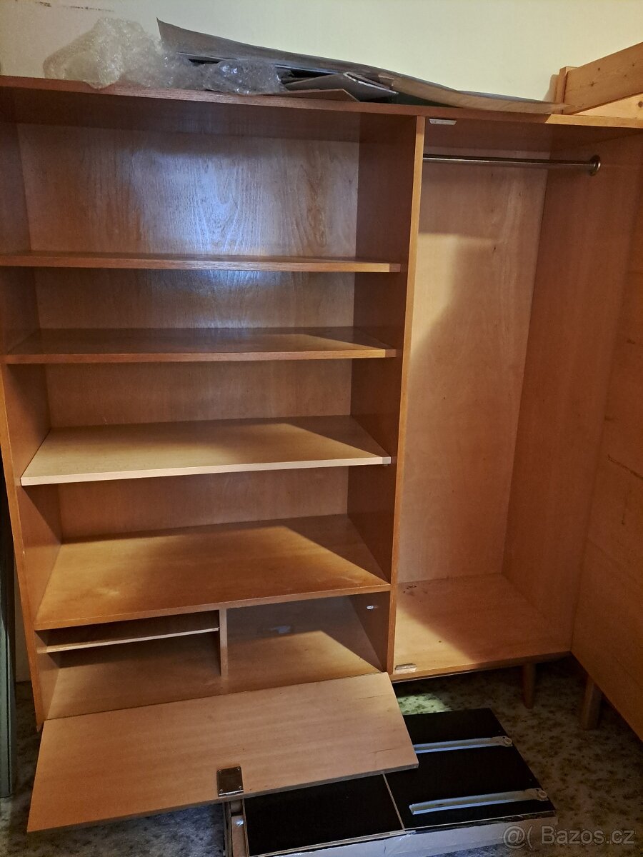 Obývací stěna z 60. let - 4