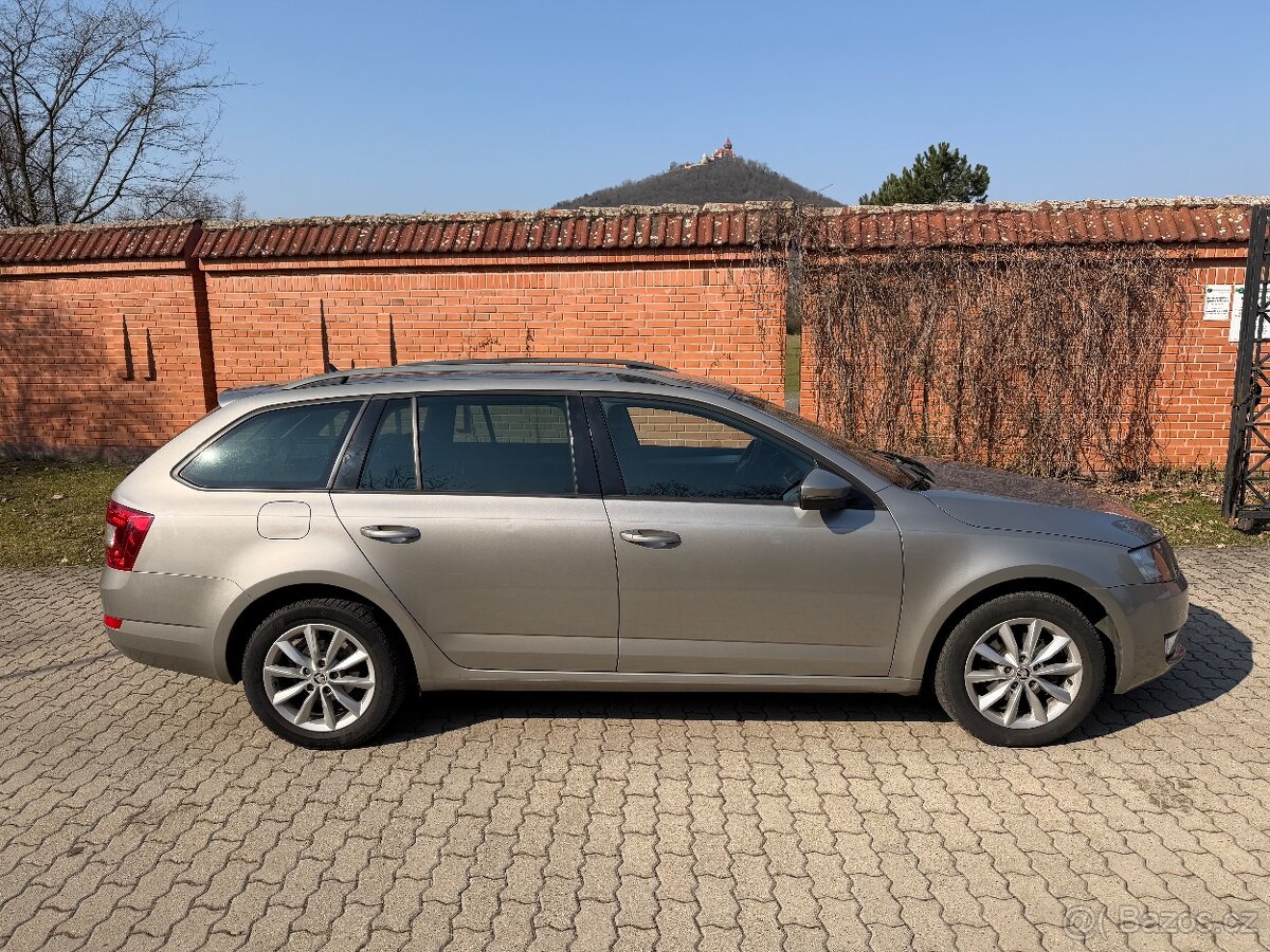 ŠKODA OCTAVIA KOMBI 1.2 TSI - 4