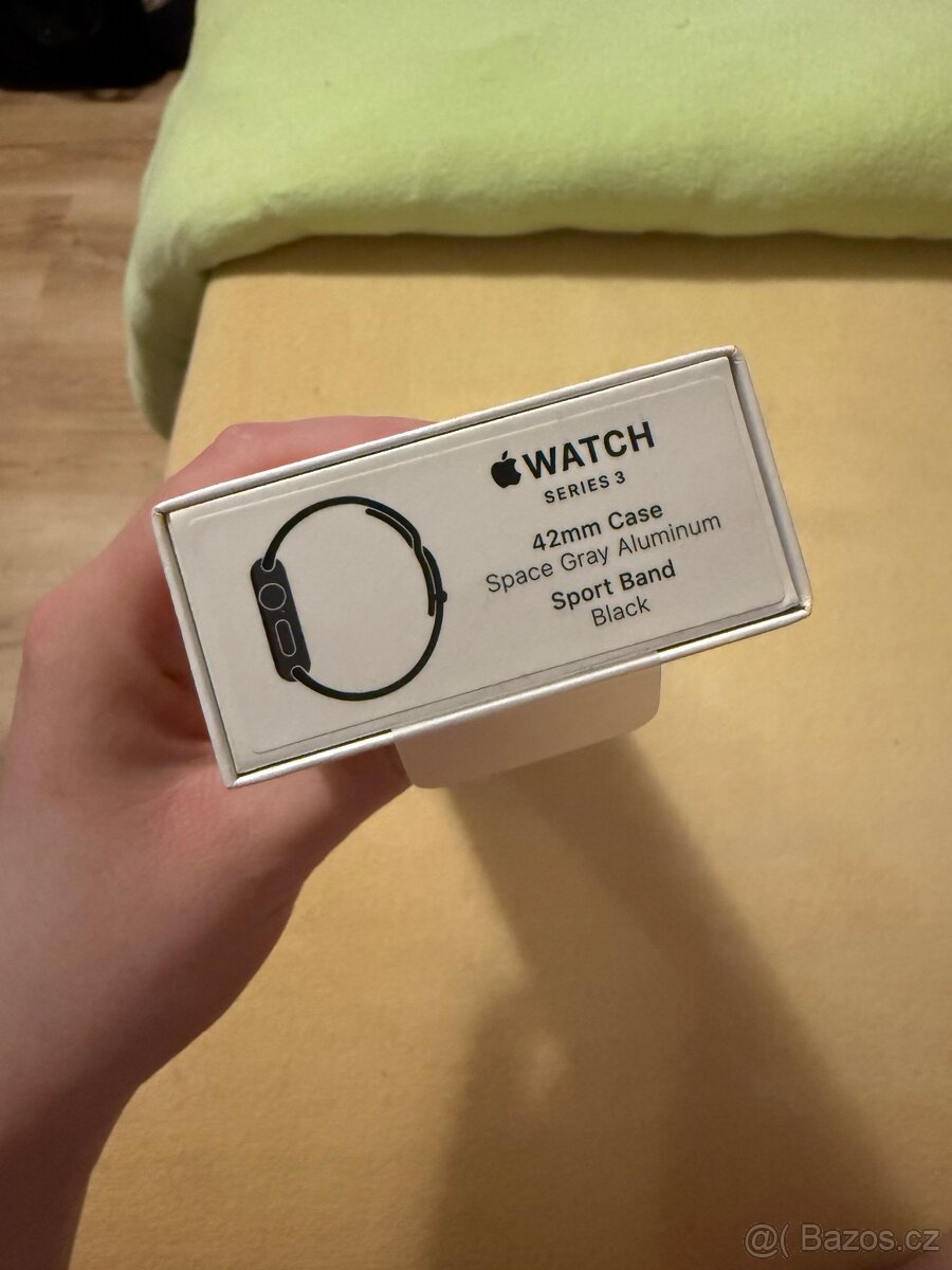 Apple Watch Series 3 42 mm hliník - 4