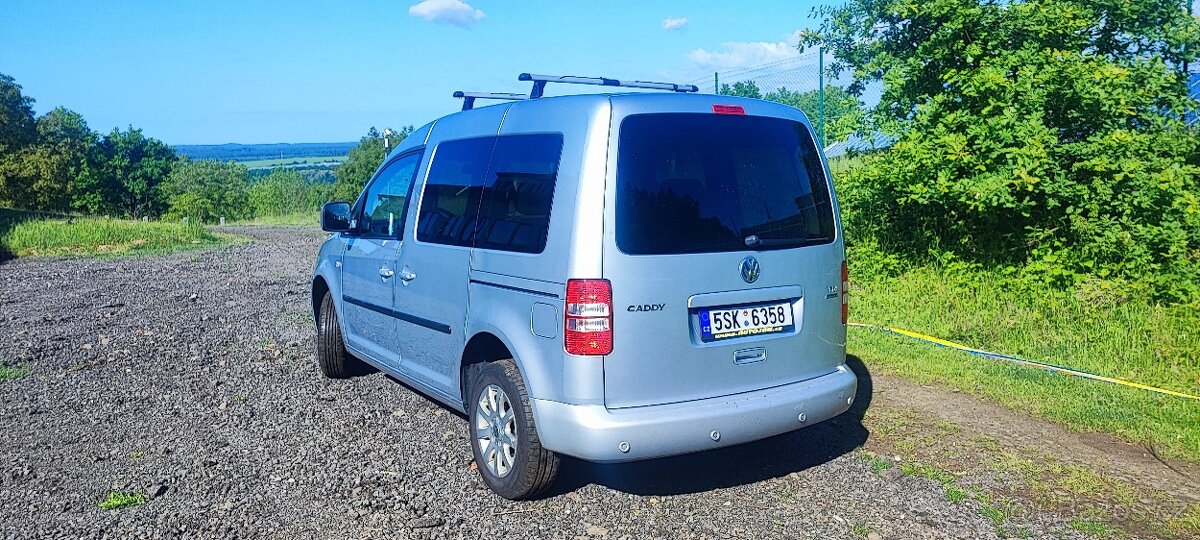 VW Caddy 1.6 - 4