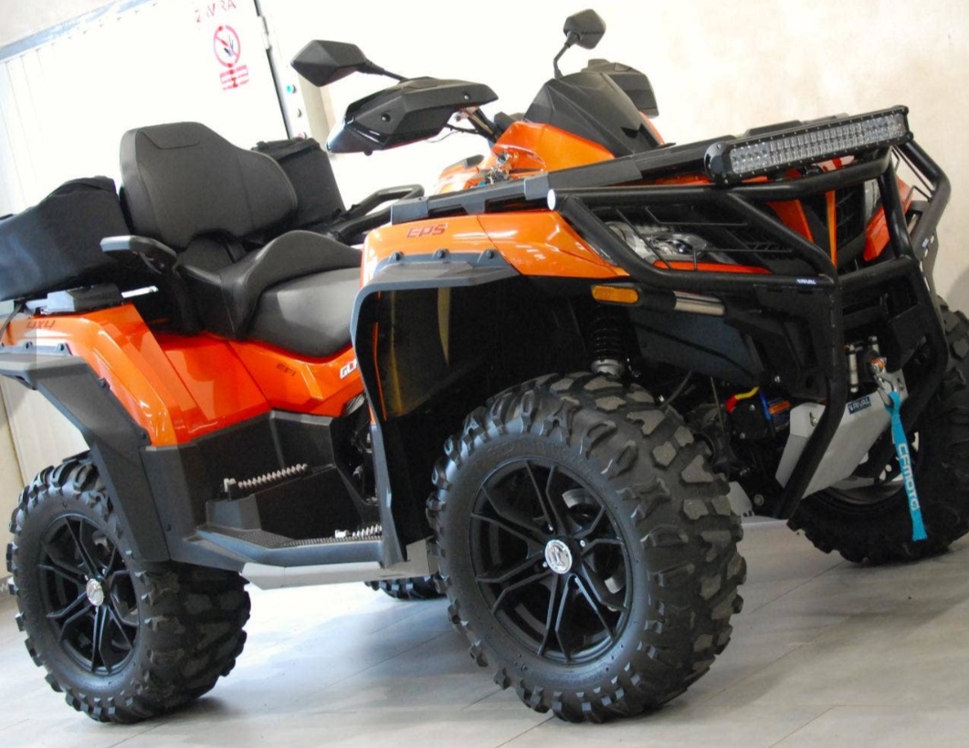 CF MOTO GLADIÁTOR X850