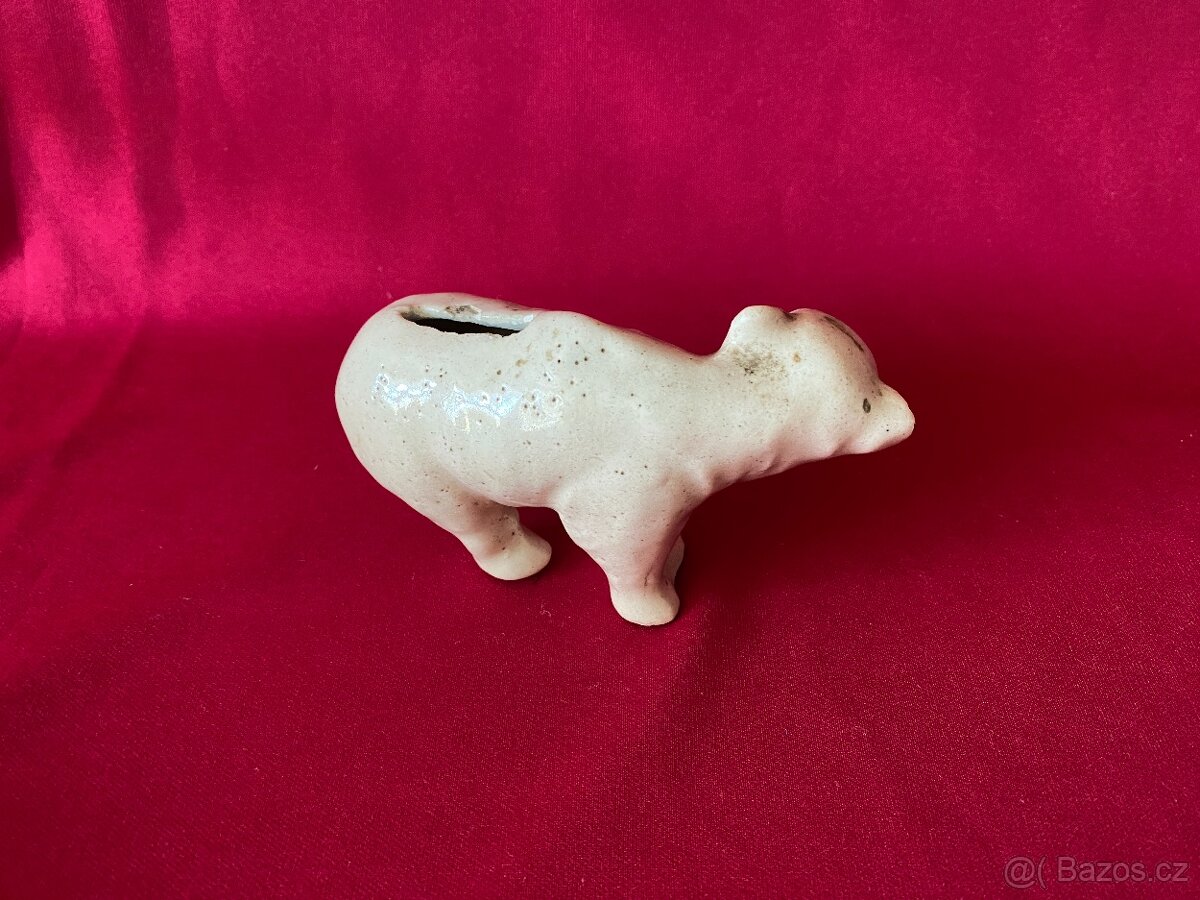 kasička pokladnička stará pokladnička lední medvěd RARITA - 4