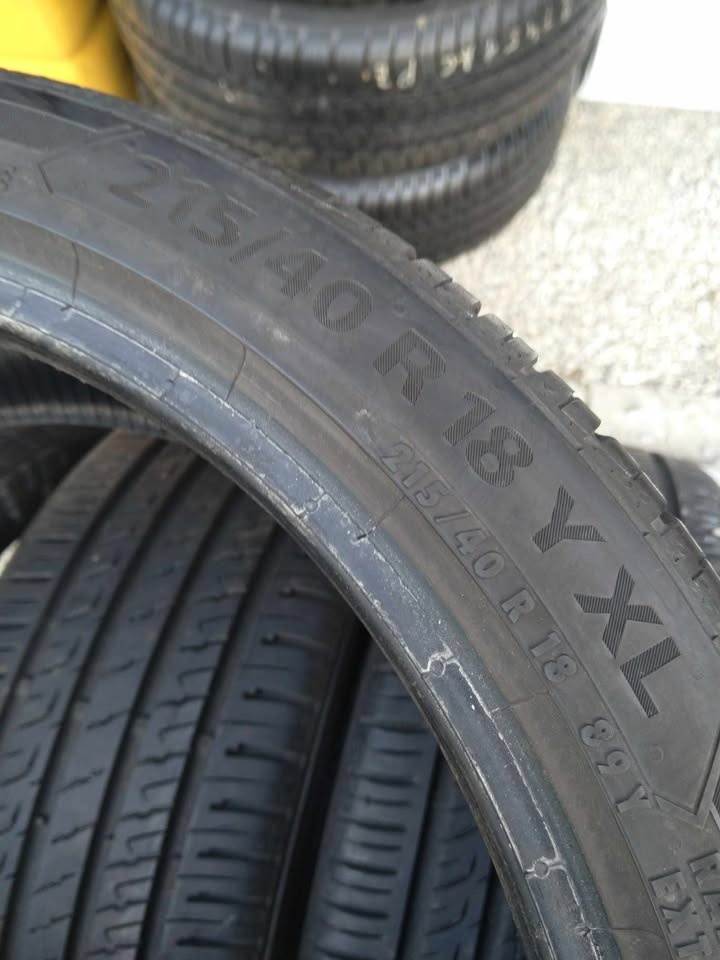 215/40 R 18 letné BARUM. - 4