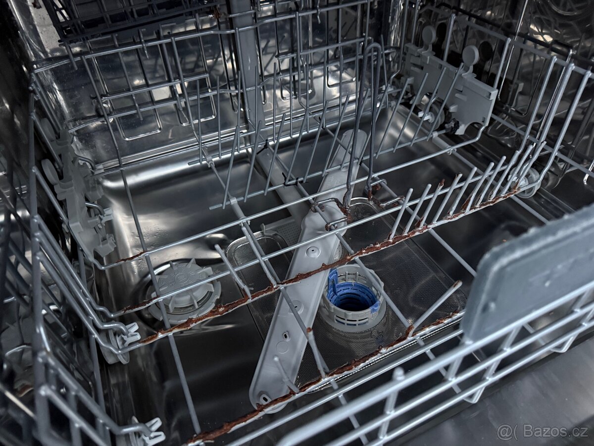 Vestavná myčka BEKO DSN 6841 FX - 4