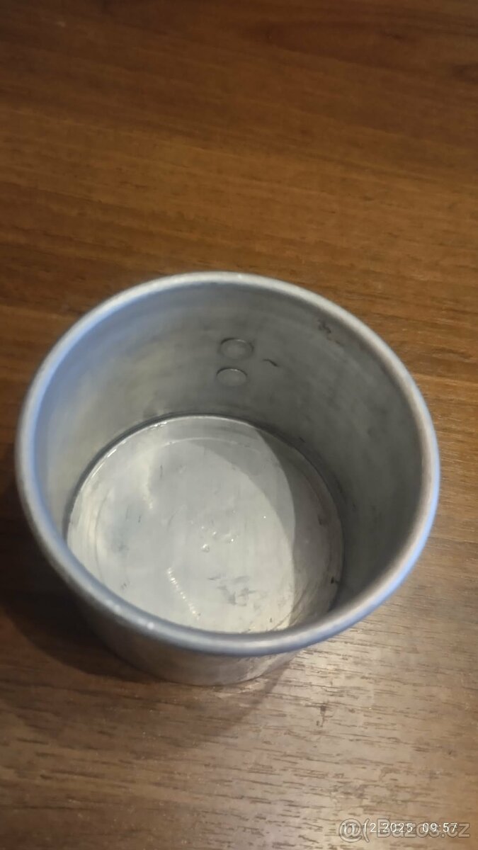 Hliníková nádoba s víčkem+ hliníkový hrníček - 4