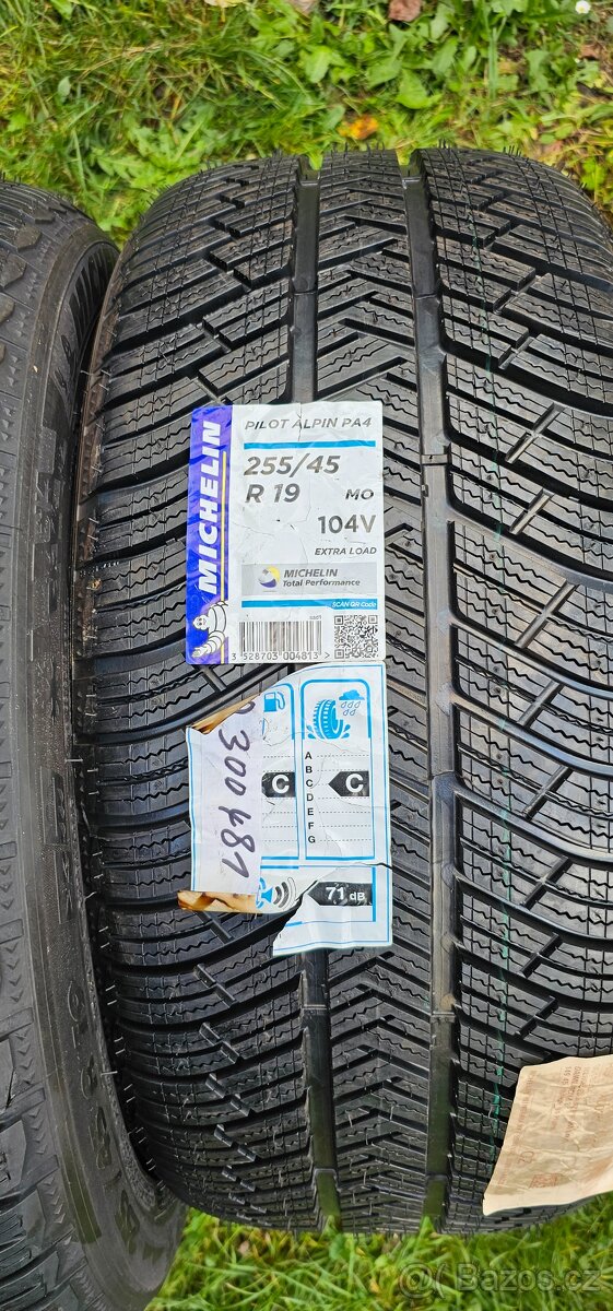 Nové zimní pneumatiky Michelin 255/45/19 104V XL - Sleva 41% - 4
