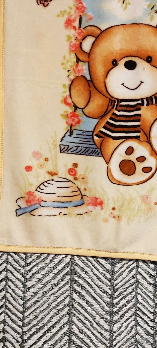 KRÁSNÁ TEPLÁ DĚTSKÁ DEKA - 4