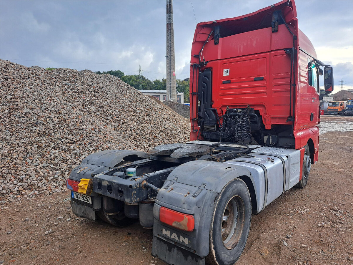 MAN TGX 18.480 tahač, hydraulika - 4