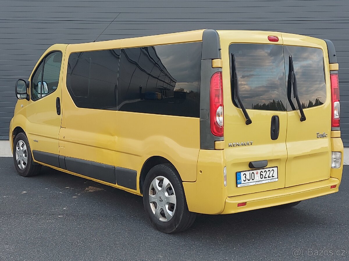 Renault Trafic Passenger -Long 2.0 dCi 84 kw, - 4