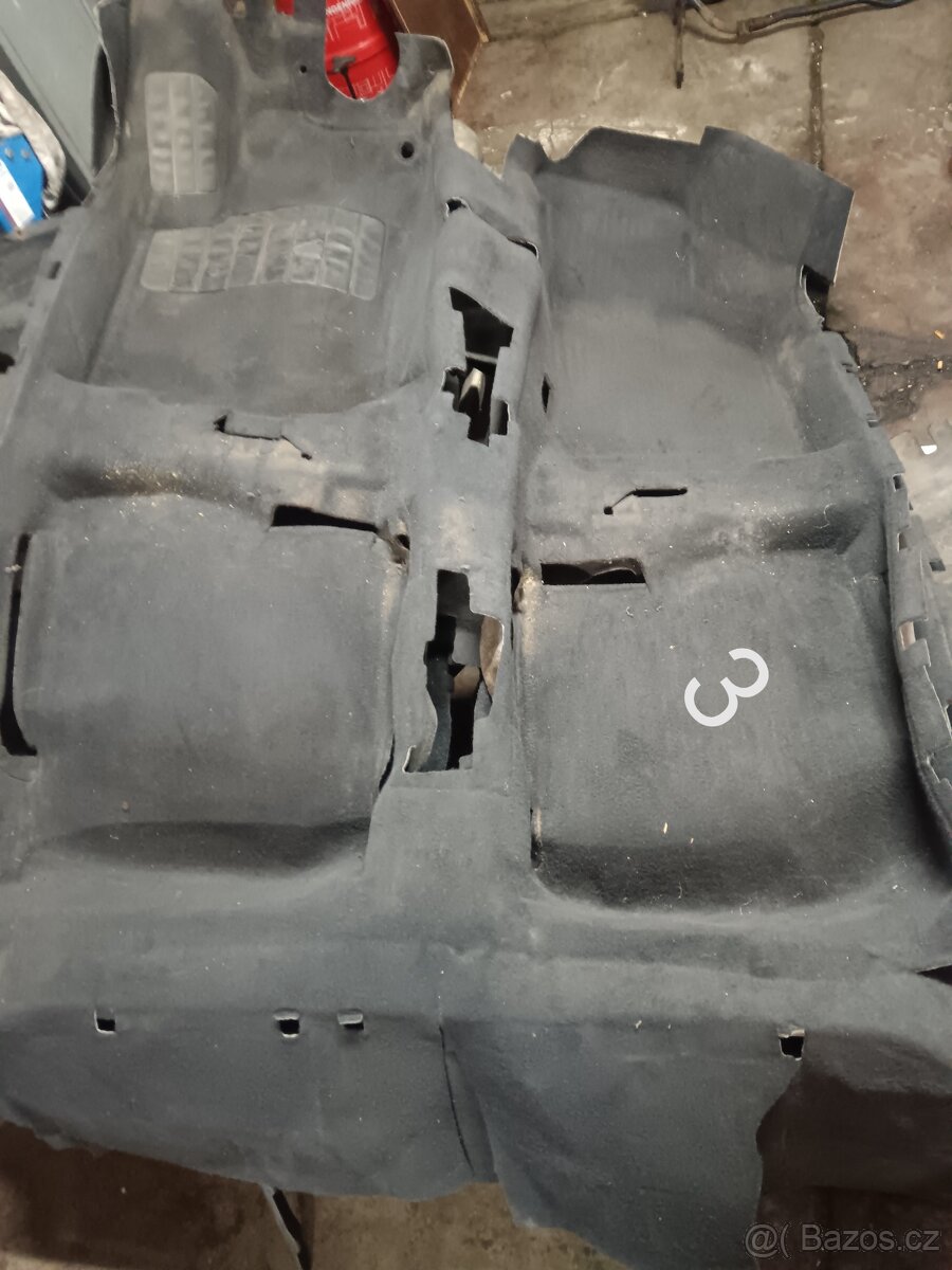 Škoda Octavia 1 černý koberec - 4