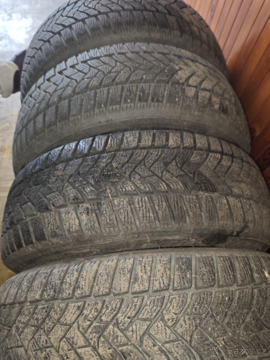 Zimní 205/60/16+Letní 225/45/18 - 4
