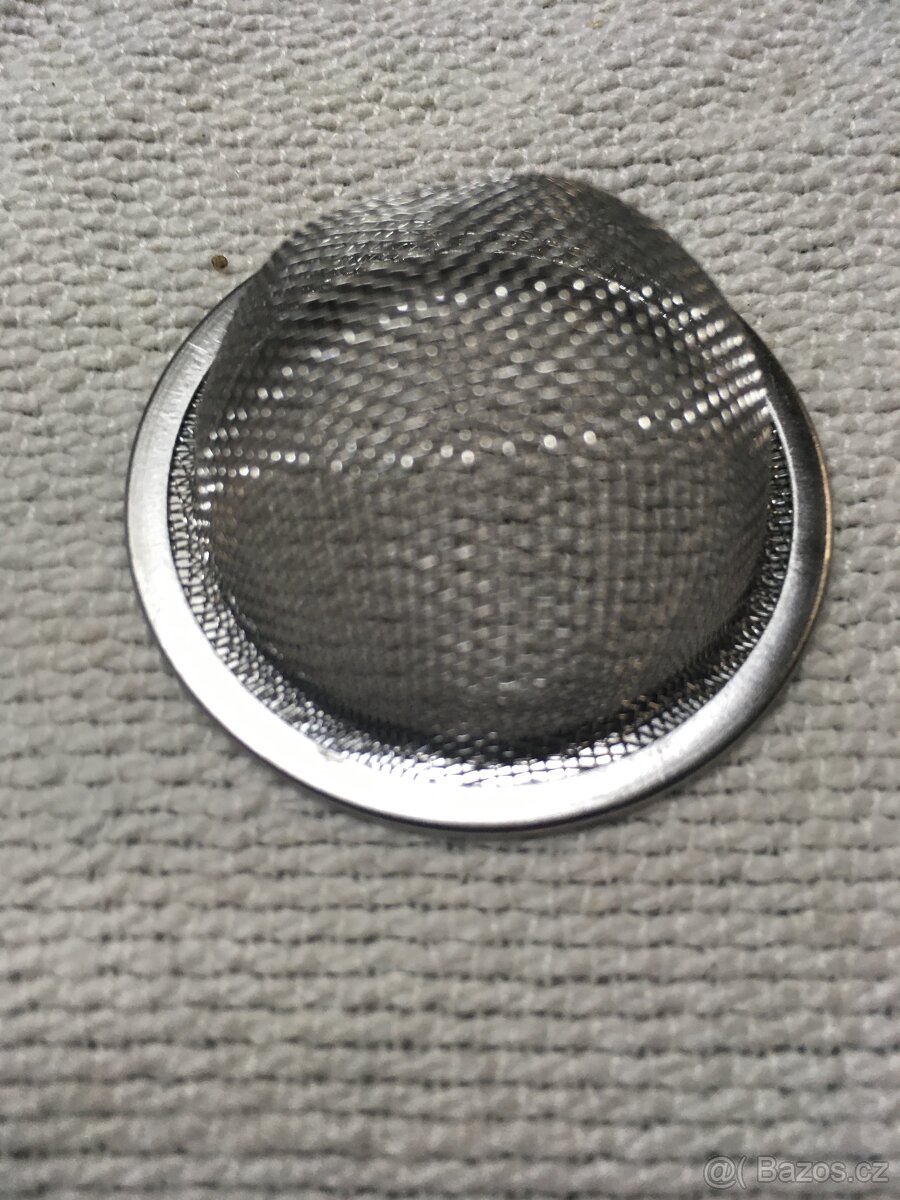 Nádobka na brzdovou kapalinu - sítko - 4