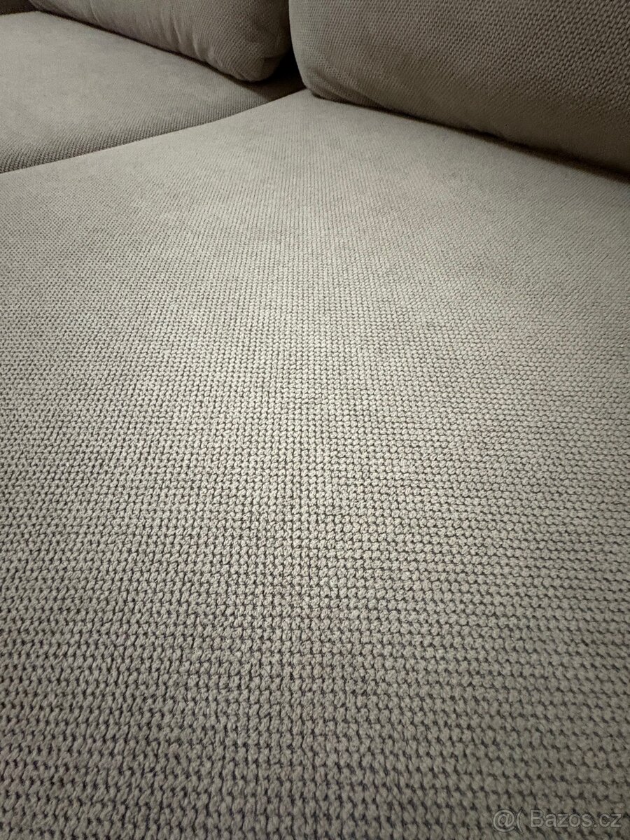 Rozkládací gauč - 4