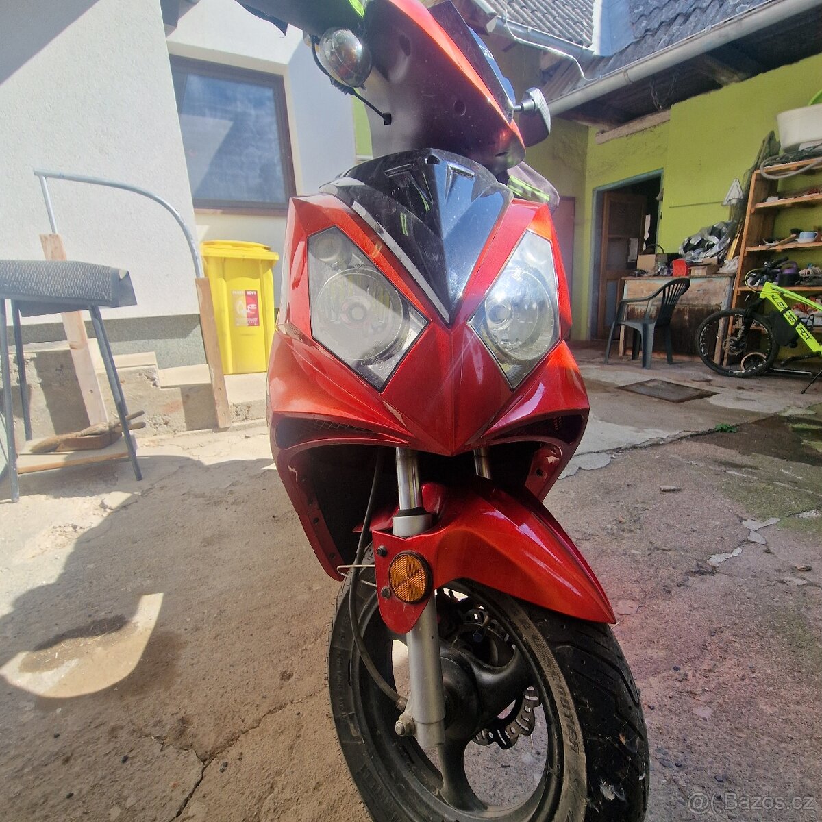 Skútr 125ccm - 4