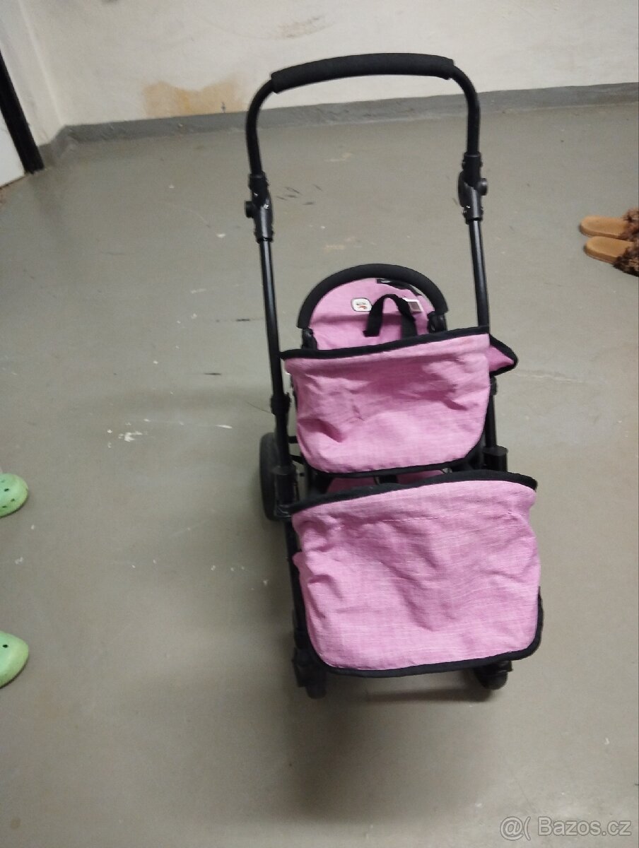 Kočárek pro panenky - 4