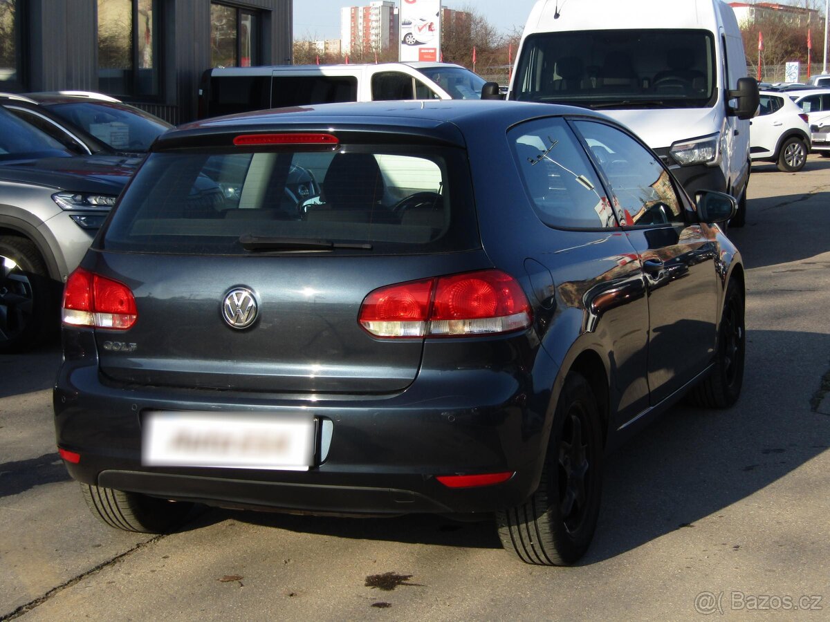 Volkswagen Golf 1.4 16V , 59 kW benzín, 2009 - 4