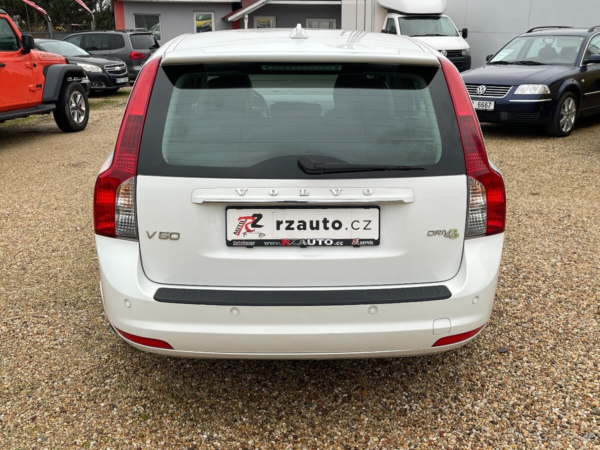 Volvo V50, 1.6D 80kWKŮŽEVÝHŘEVHANDSFRE - 4