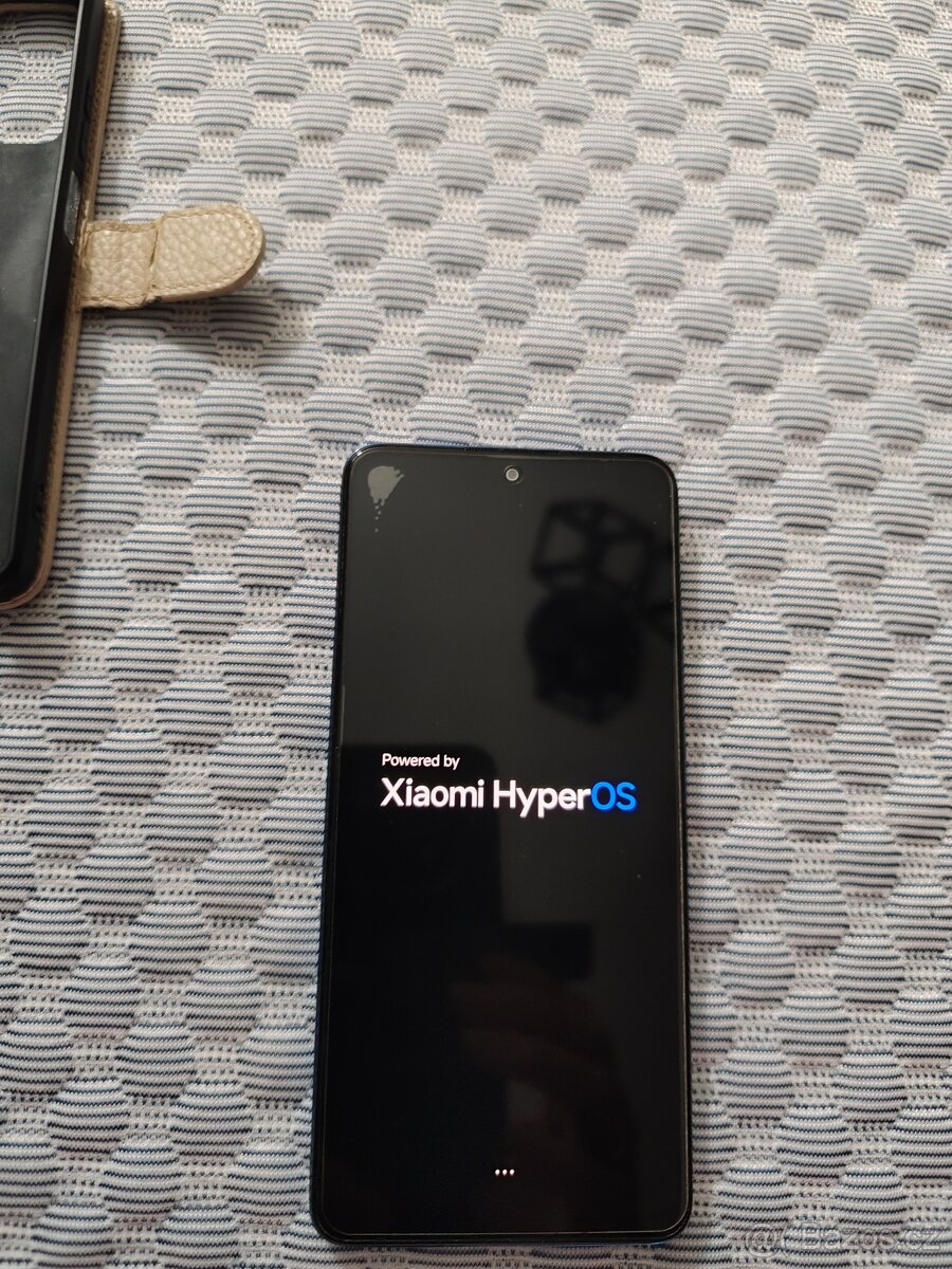 Prodám mobilní telefon - 4