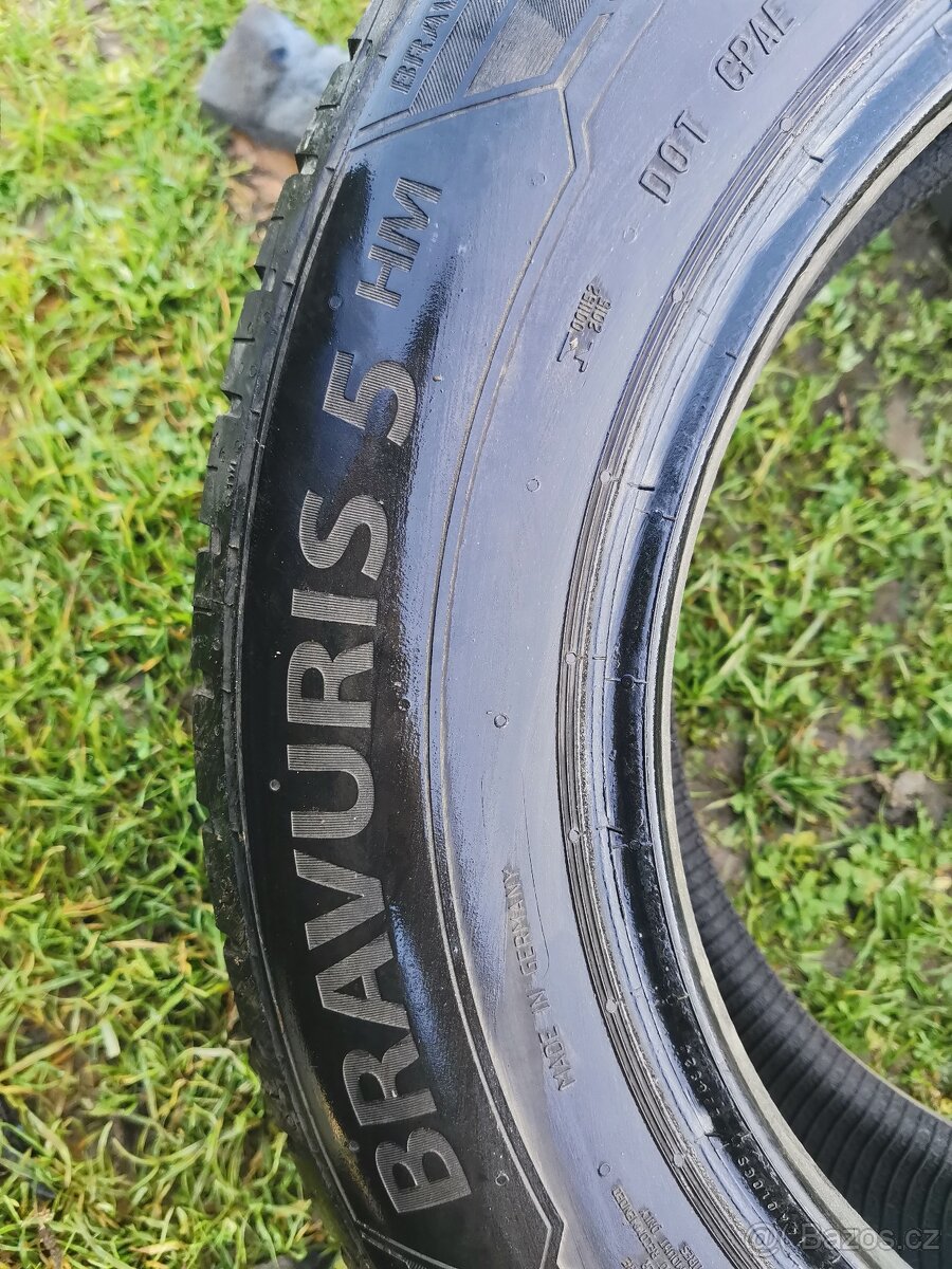 Letní pneu Barum Bravuris 195/65/15 2ks - 4