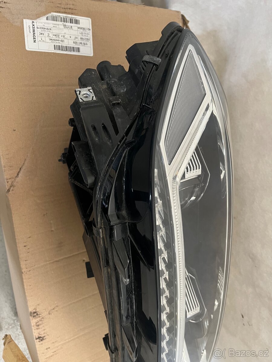 Vw touran svetlo prave - 4