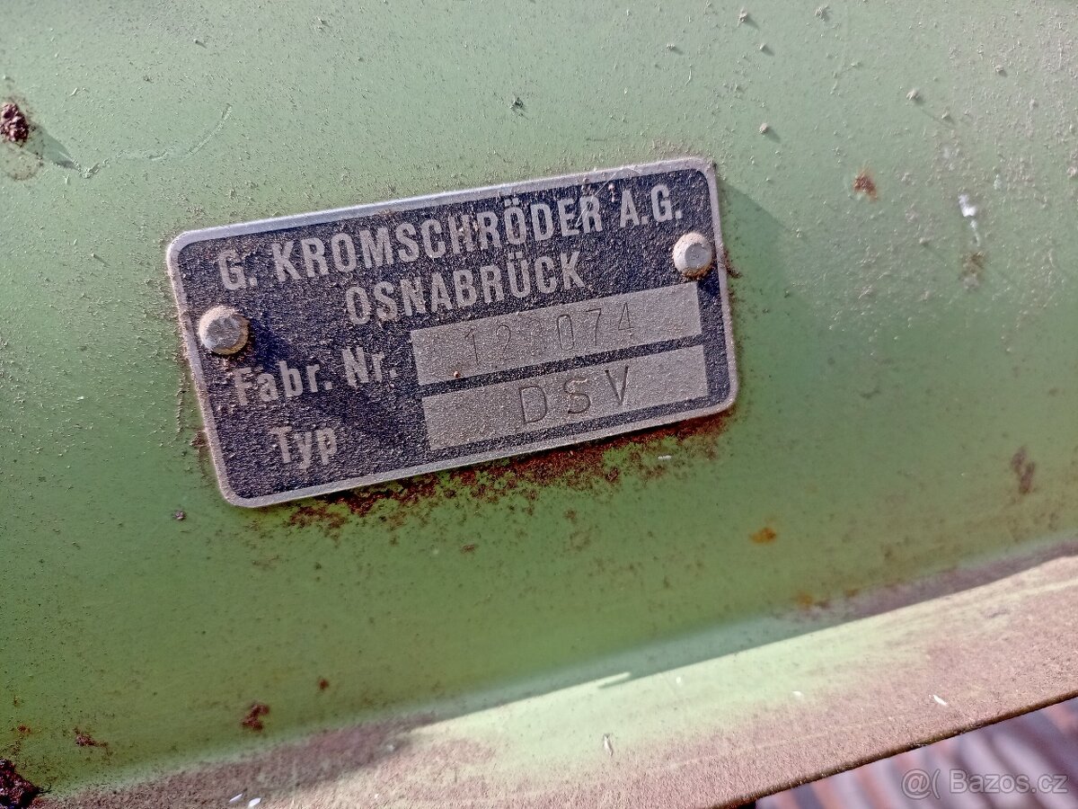 Vibrační vyorávač brambor KROMAG - 4