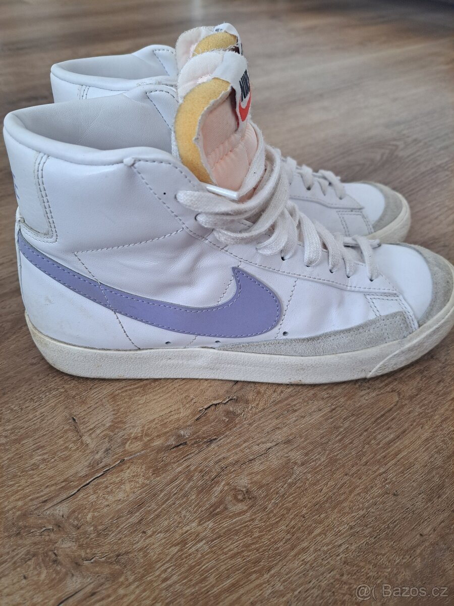 Dámské tenisky Nike Blazer - 4