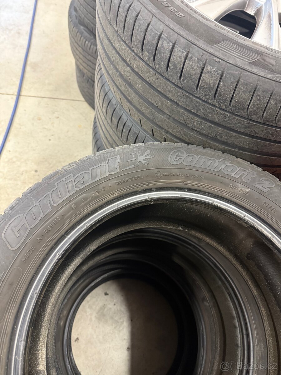 Sada letních pneu 205/55 R16 - 4