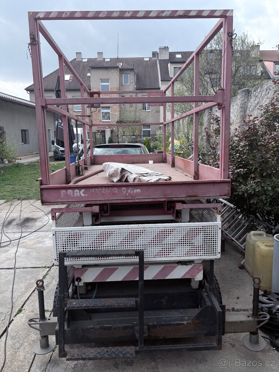 Nůžková plošina - 4