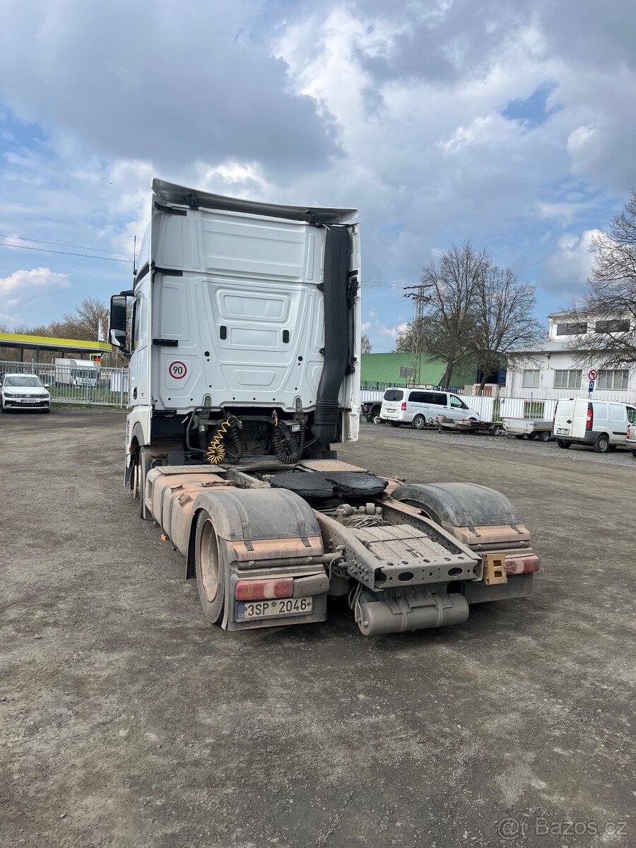 Mercedes Actros 1845 - 4