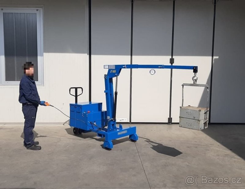 Malý Polo-elektrický jeřáb JT600, 600kg - 4