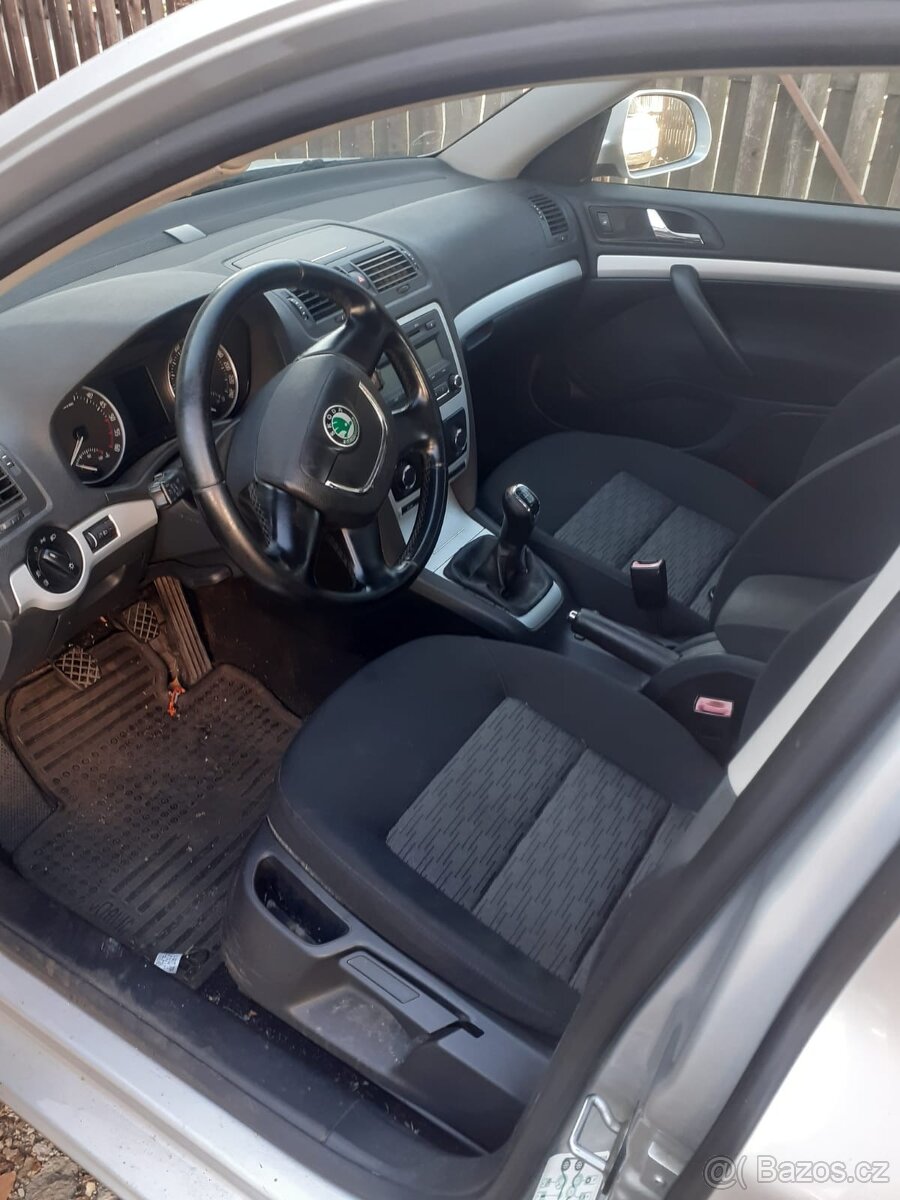 Škoda Octavia 2 - 4