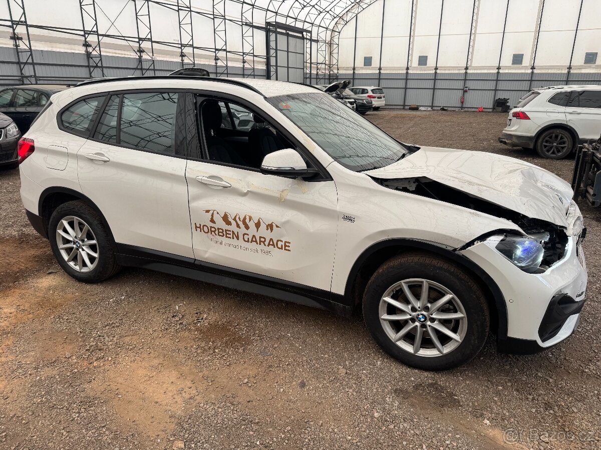BMW X1 xDrive18d Automat - 4