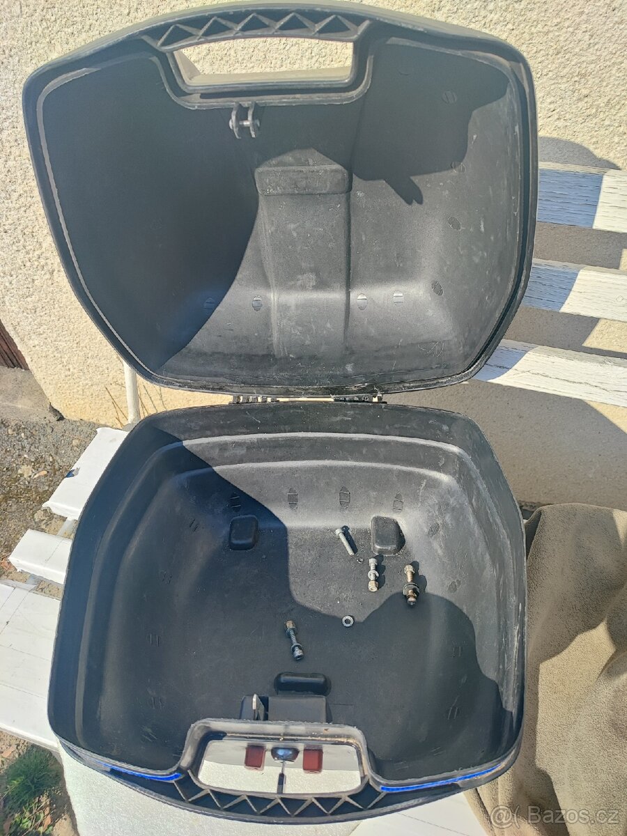 Box na moto skutr - 4