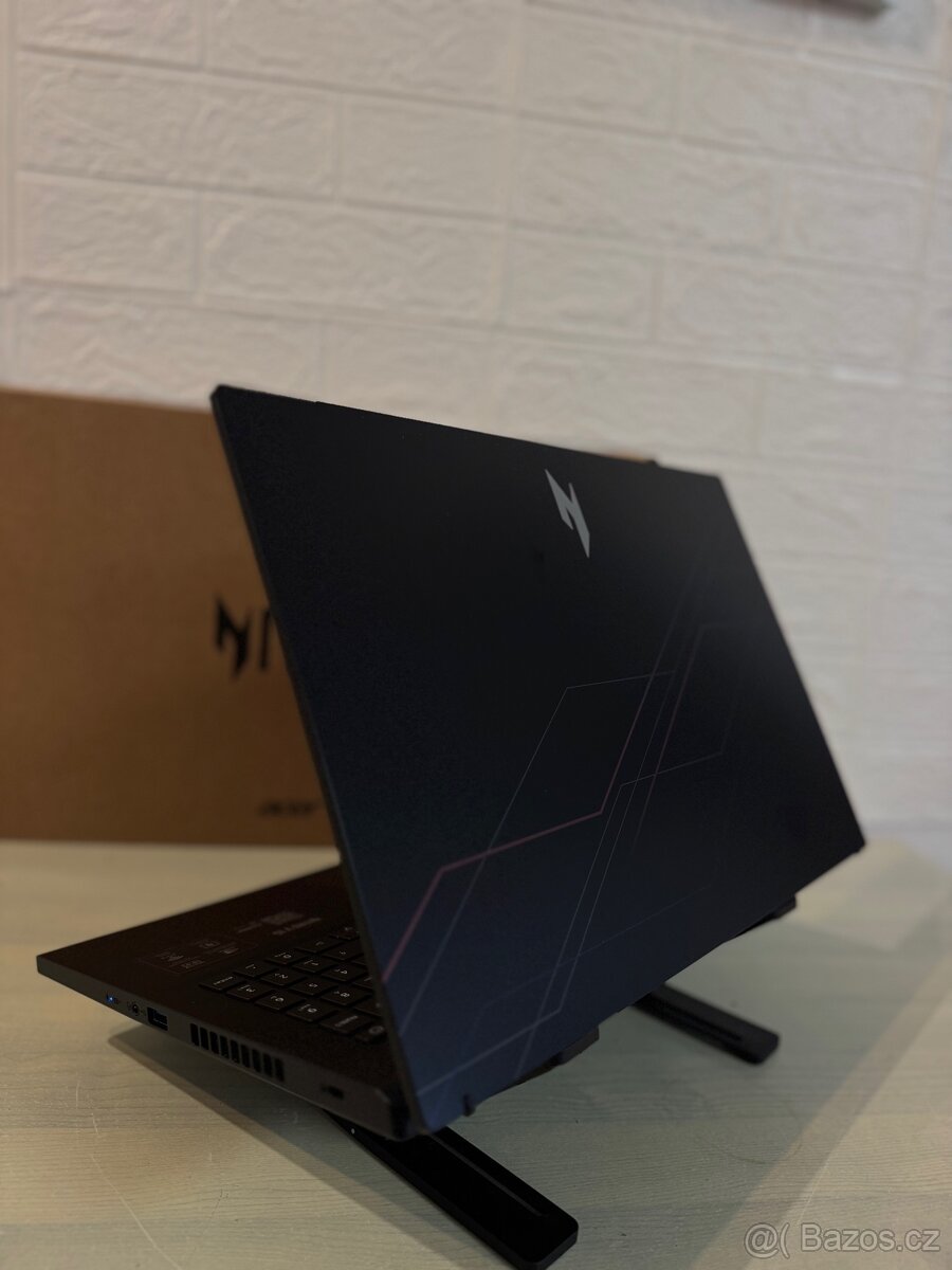 Acer Nitro RTX 5060 I7 Nový - 4