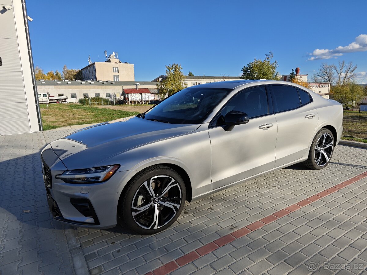 Volvo S60 - 4