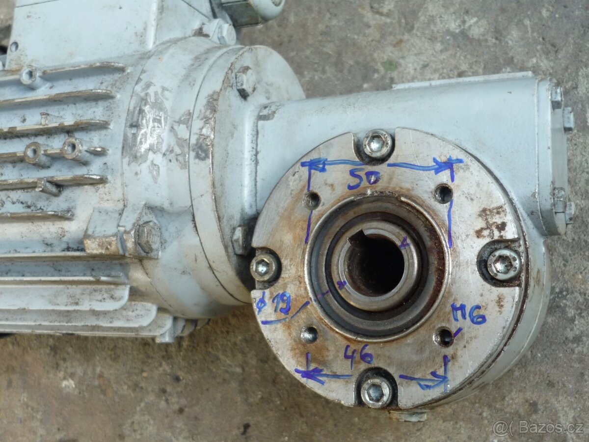 elektropřevodovka 0,18kw/380V /32 ot./min - 4