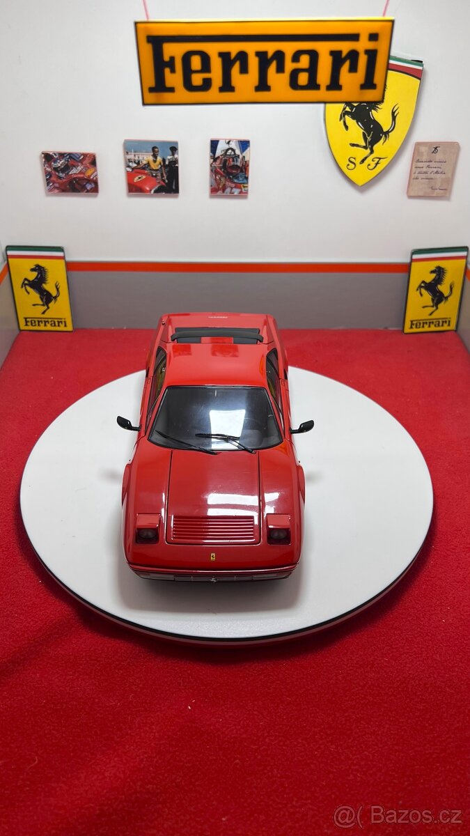 Ferrari 328 GTB 1:18 Kyosho - 4