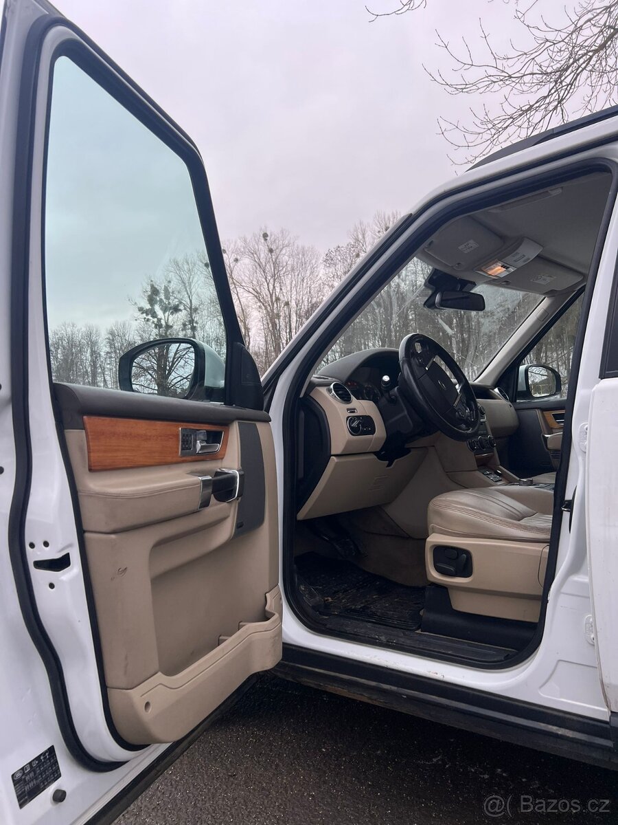 Land Rover Discovery 4 3.0 SDV6 HSE - 4