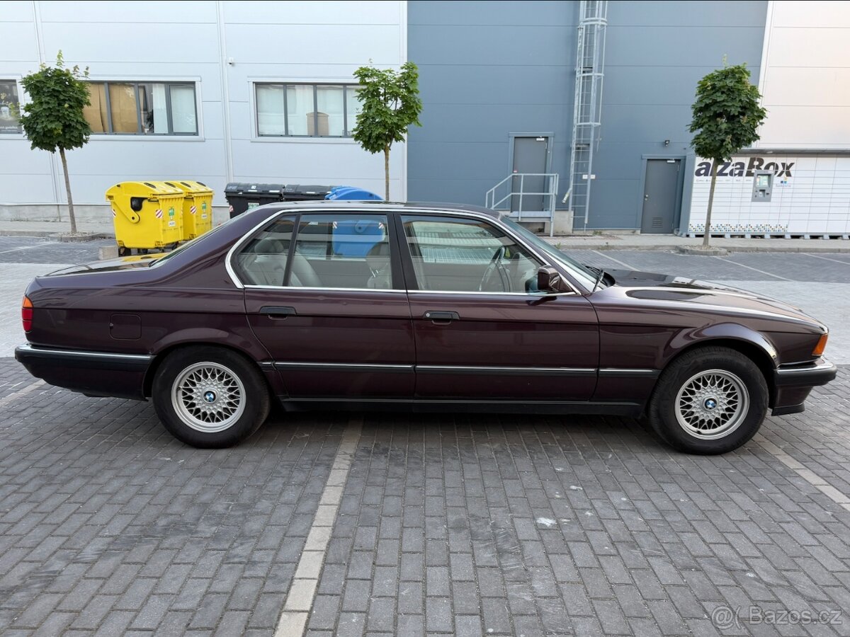 BMW 750i E32 V12, r.v. 1992 - 4