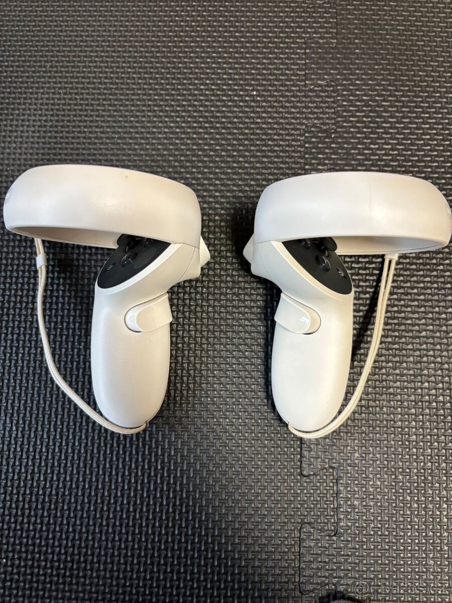 VR Oculus Quest 2 256 GB + hra Beat Saber - 4