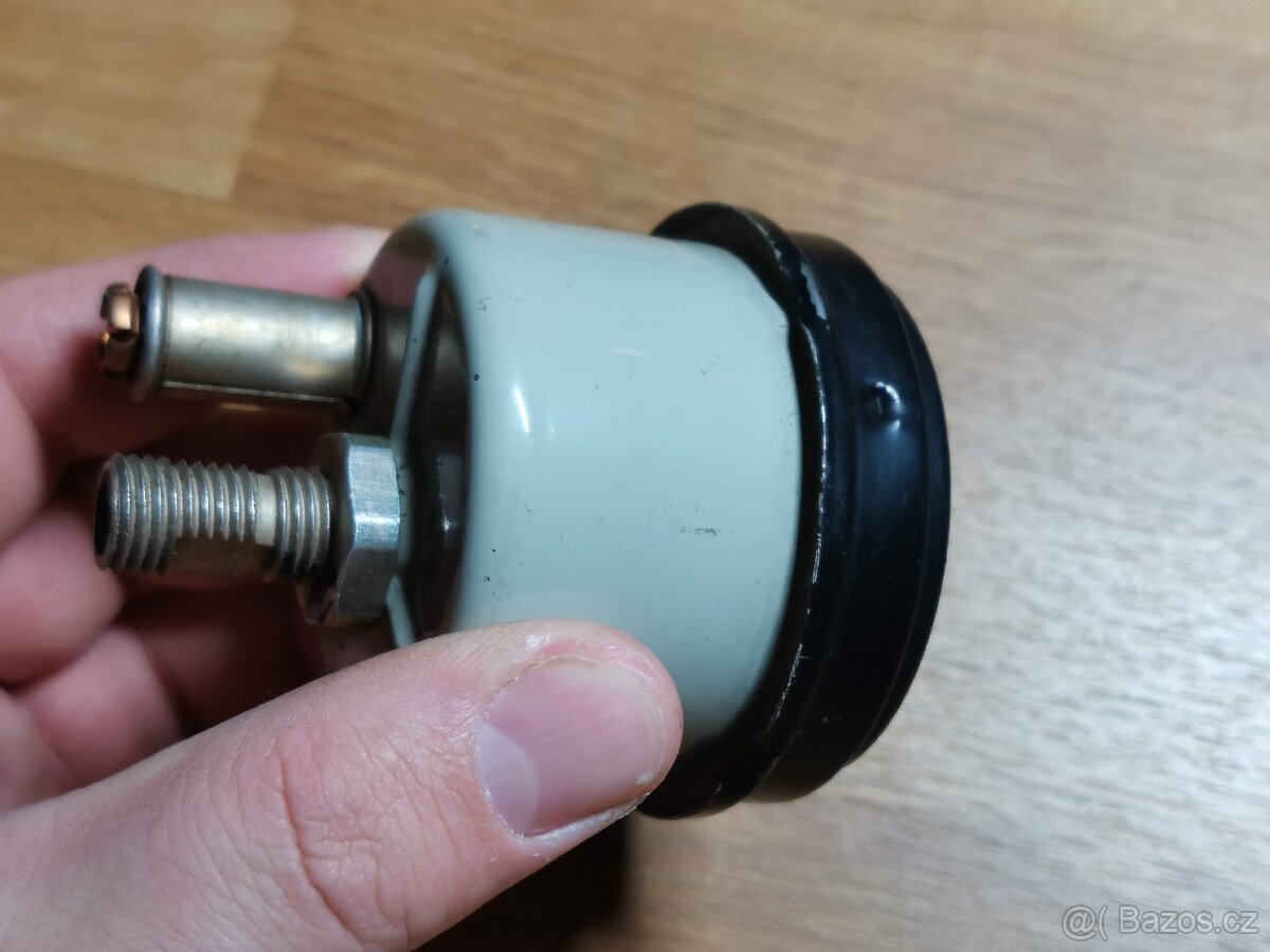 B35 Tlakoměr Praga V3S mechanický 10 - 4