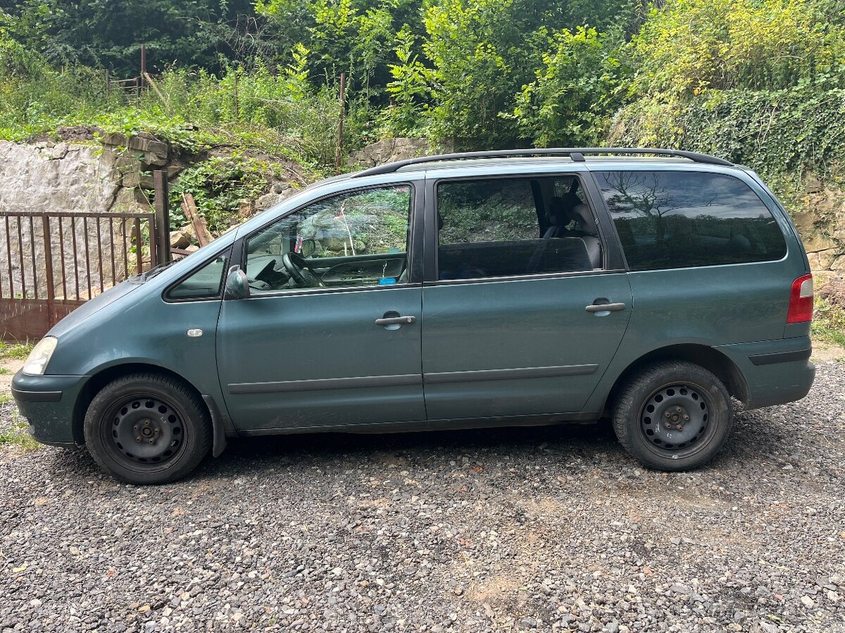 Náhradní díly z Ford Galaxy 1.9 tdi 85 kw. - 4