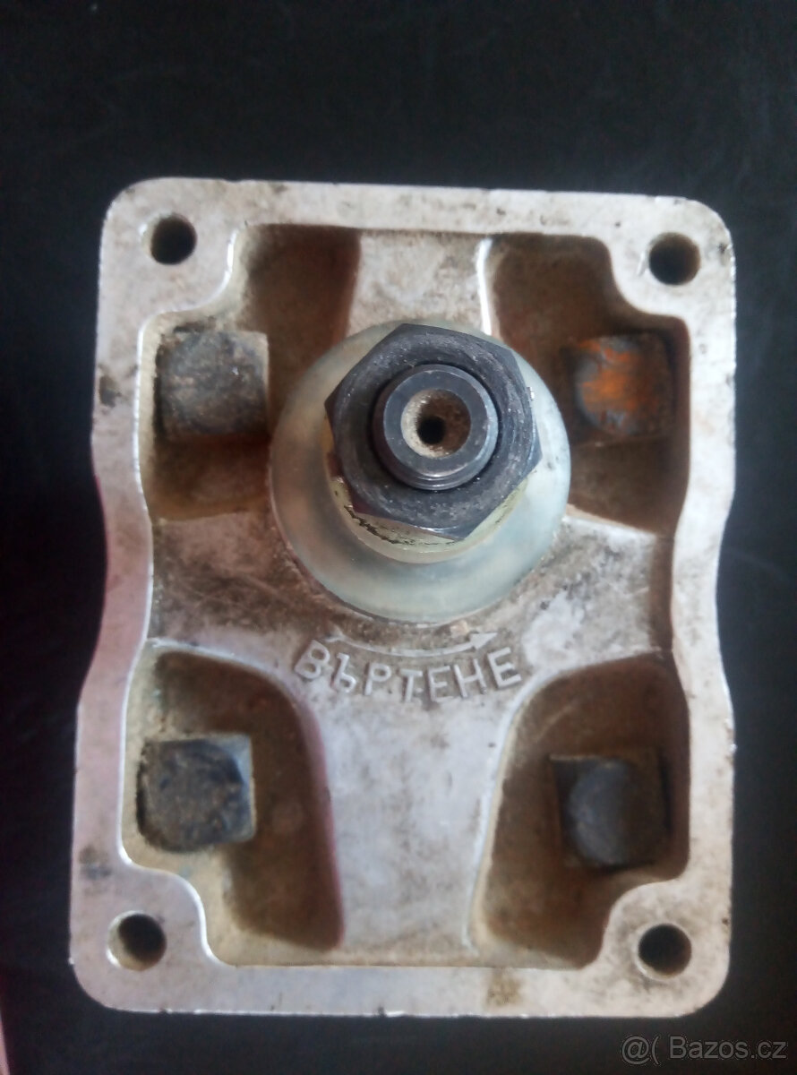 hydraulické čerpadlo 2 různé kusy - 4