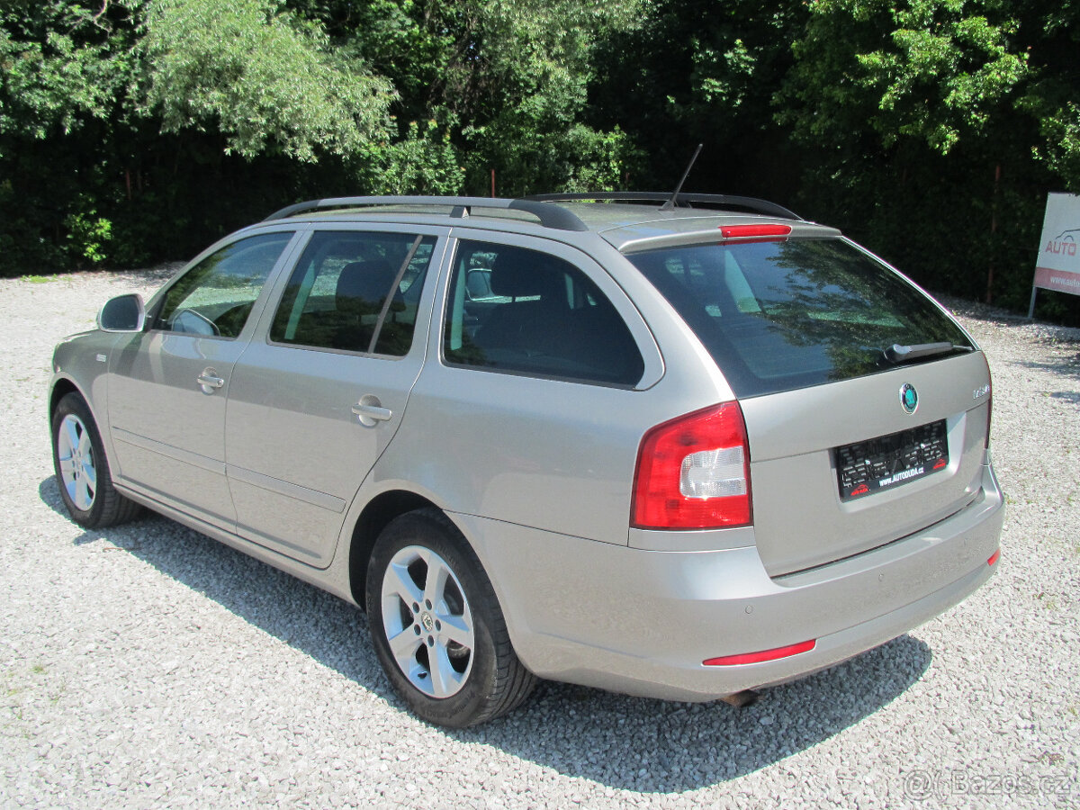 Škoda Oktavia 2 1.2 tsi - 4