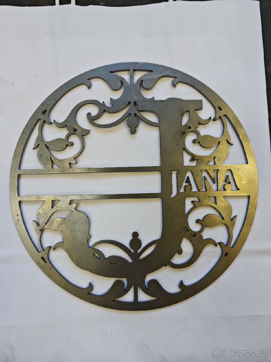 Výpalek ornament jména - 4