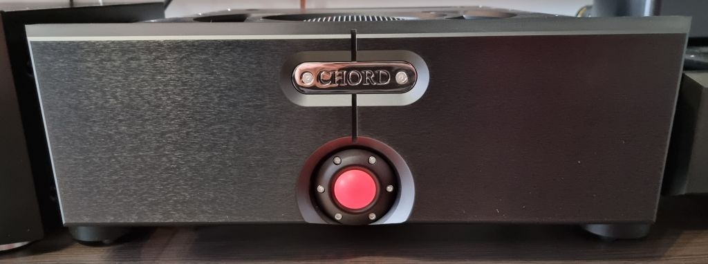 Zesilovač Chord Ultima Pre 3 + Chord Ultima 5 - 4