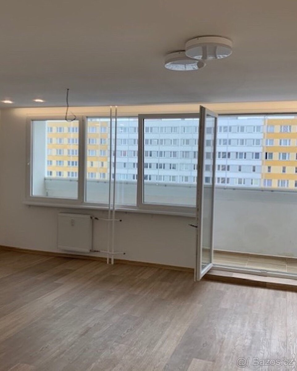 ZEDNICKÉ PRÁCE, REKONSTRUKCE BUTU A KOUPELEN, PLOTU, TERASU - 4