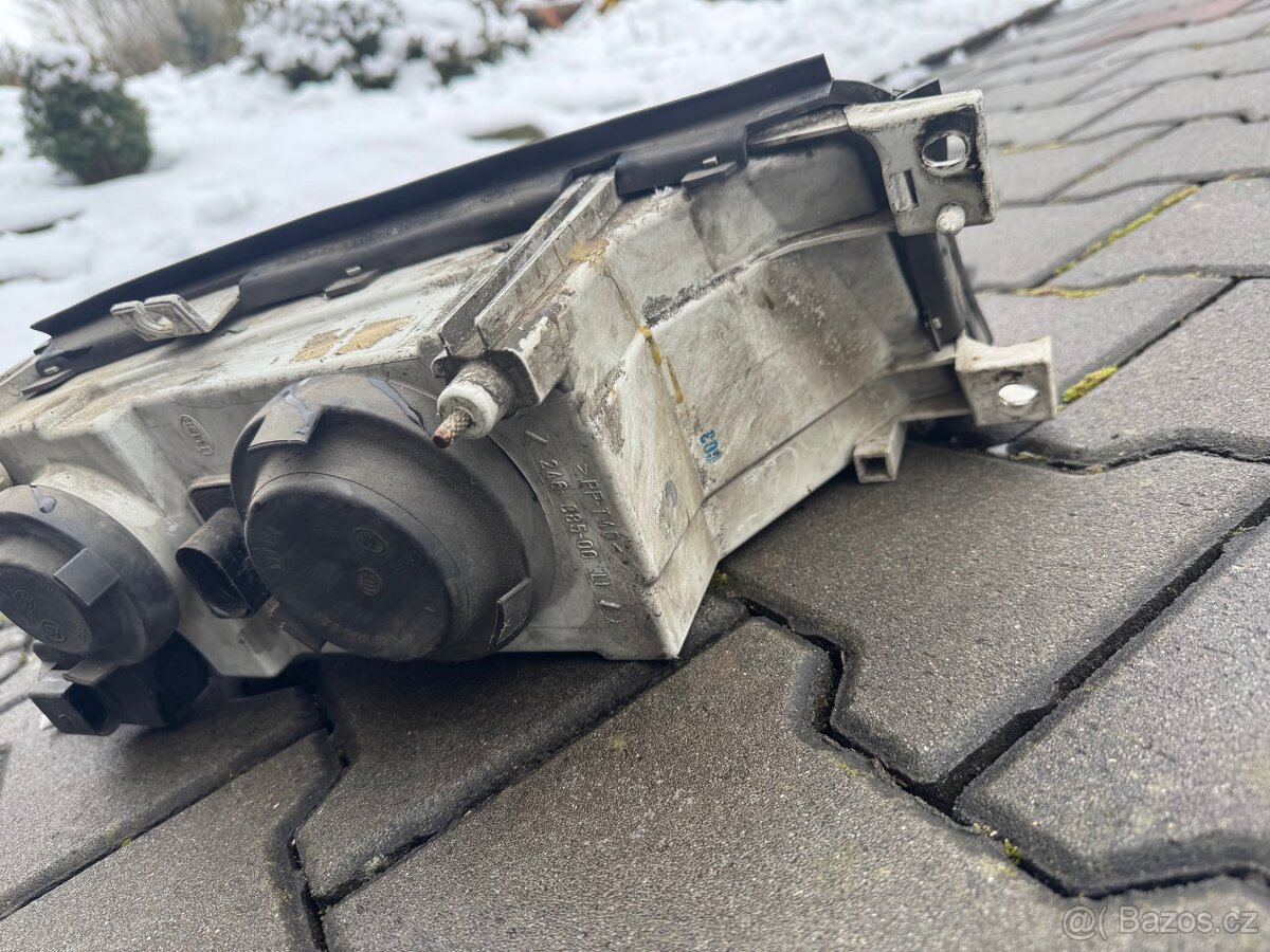 Přední světlo SKODA Octavia I - 4