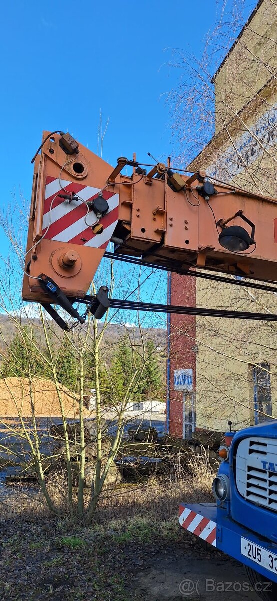 Jeřáb TATRA 148 - 4